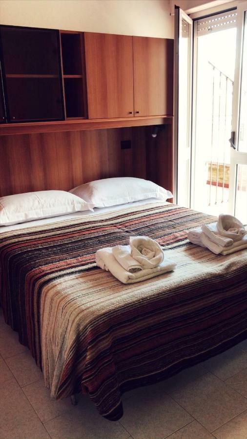 Hotel Antares Garni Джуліанова Екстер'єр фото